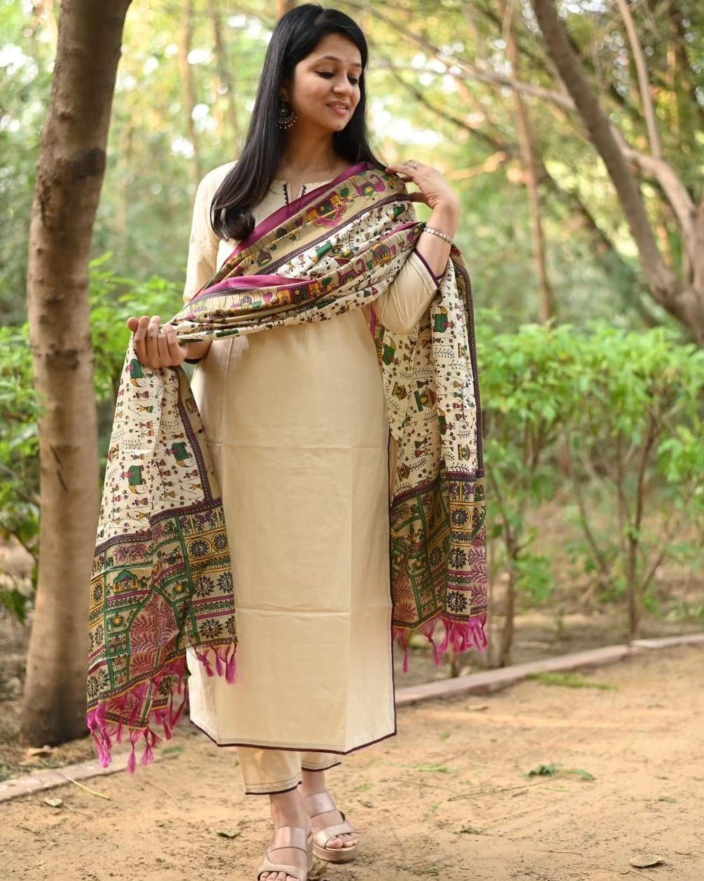 Pant  warli print khadi silk dupatta